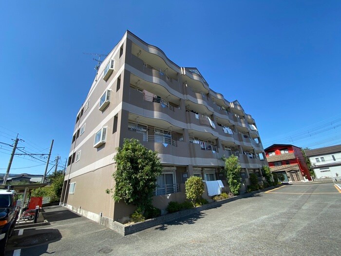 シャト－エスポワ－ルの物件外観写真