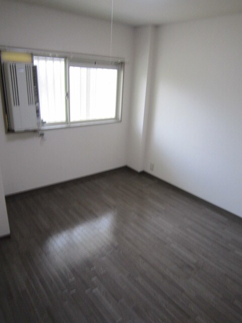 シャト－エスポワ－ルの物件内観写真