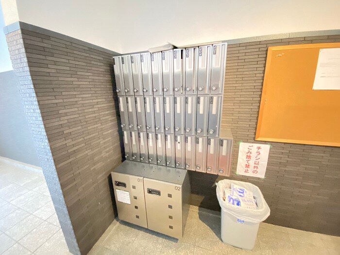 セントポーリア円町の物件外観写真