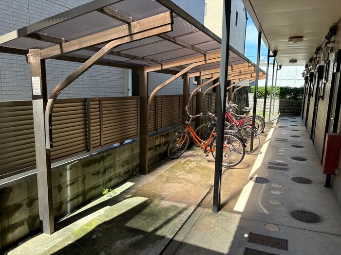 ハイツＫＯＵＮＡＮの物件外観写真