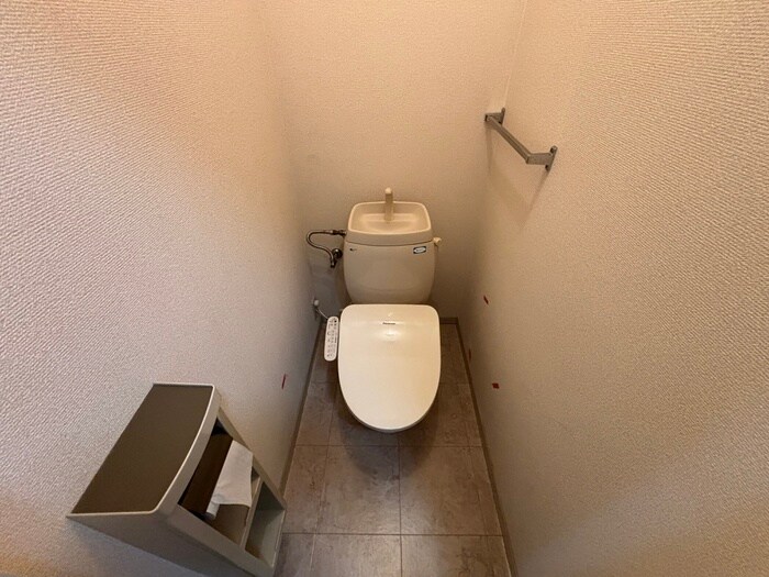 ハイツＫＯＵＮＡＮの物件内観写真