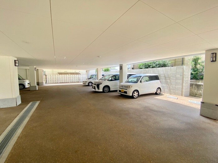 ラ・ベルヴィの物件外観写真