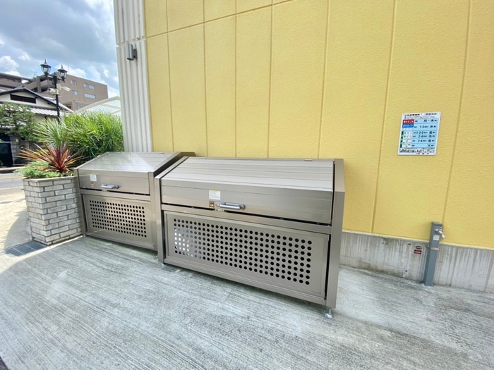 ラ・ベルヴィの物件外観写真