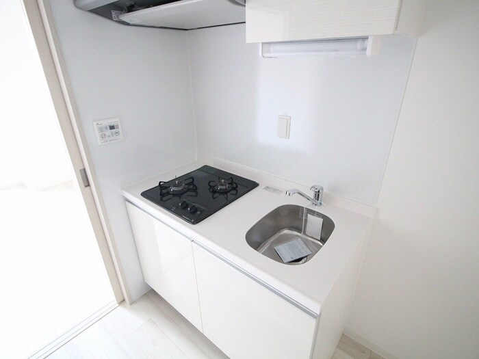 ワールドアイ神戸湊町(201)の物件内観写真