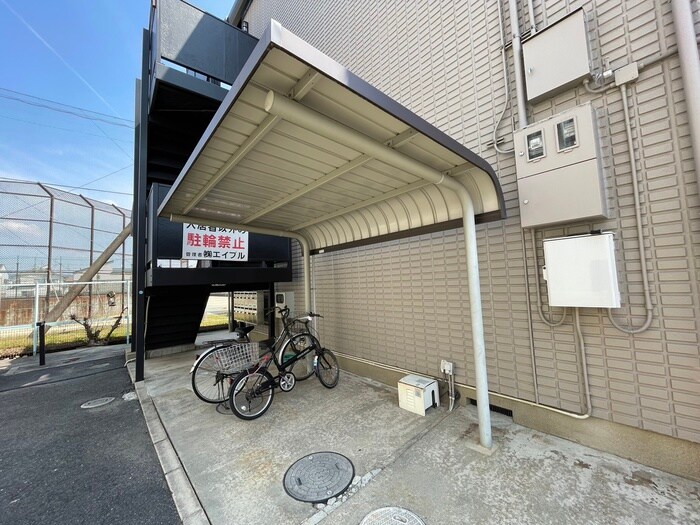 ミリオネーアの物件外観写真