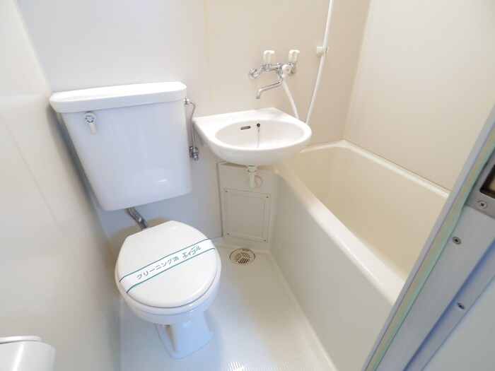 ミリオネーアの物件内観写真