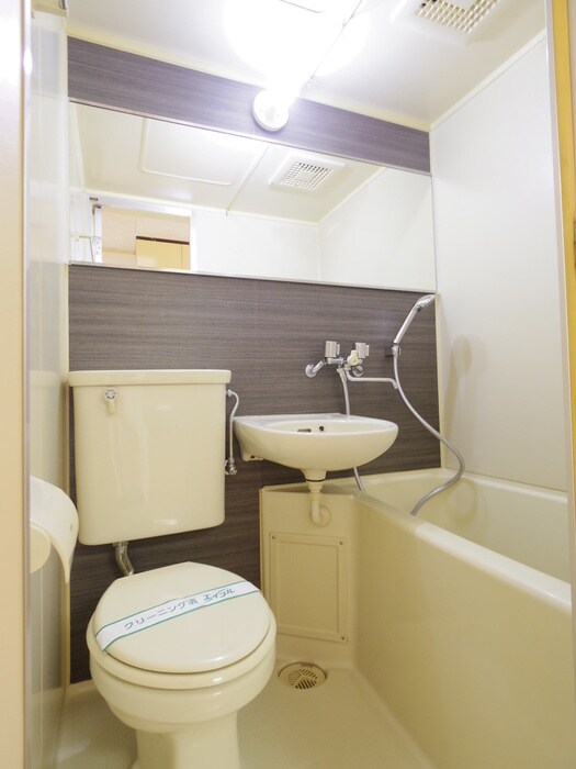 ミリオネーアの物件内観写真