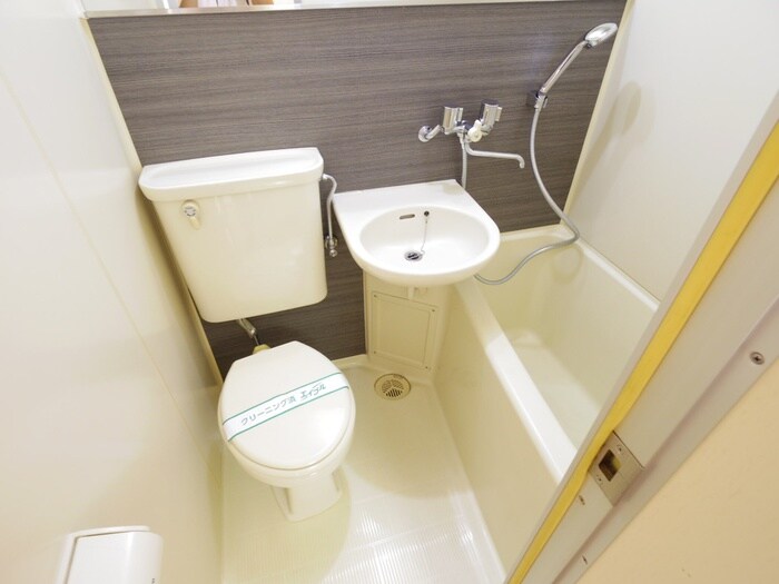 ミリオネーアの物件内観写真