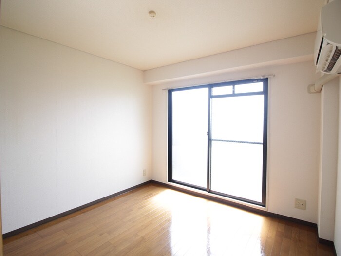 サンフォレストスギモトの物件内観写真