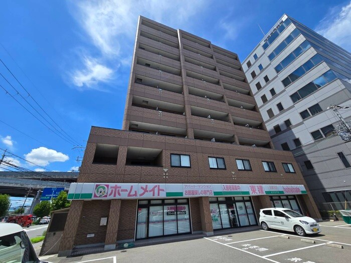 ア－バンコ－トまはたぎの物件外観写真