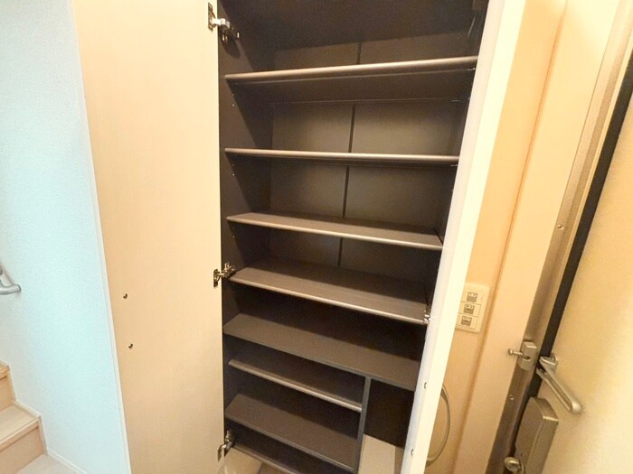 ラ　フレ－ズの物件内観写真