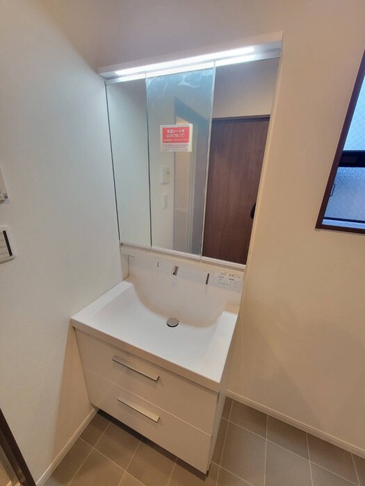 ガレージハウス藤林町Aの物件内観写真