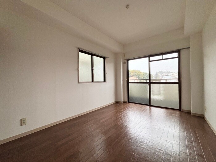 第９摂津グリーンハイツの物件内観写真