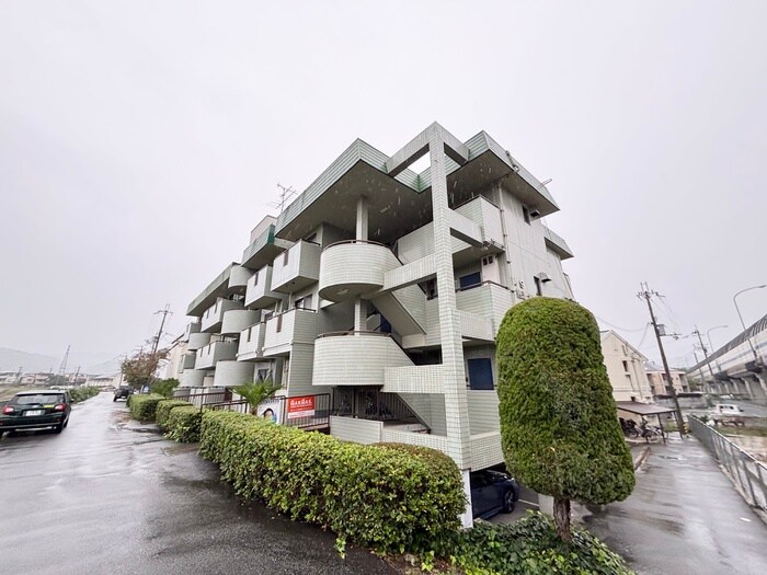 第９摂津グリーンハイツの物件外観写真