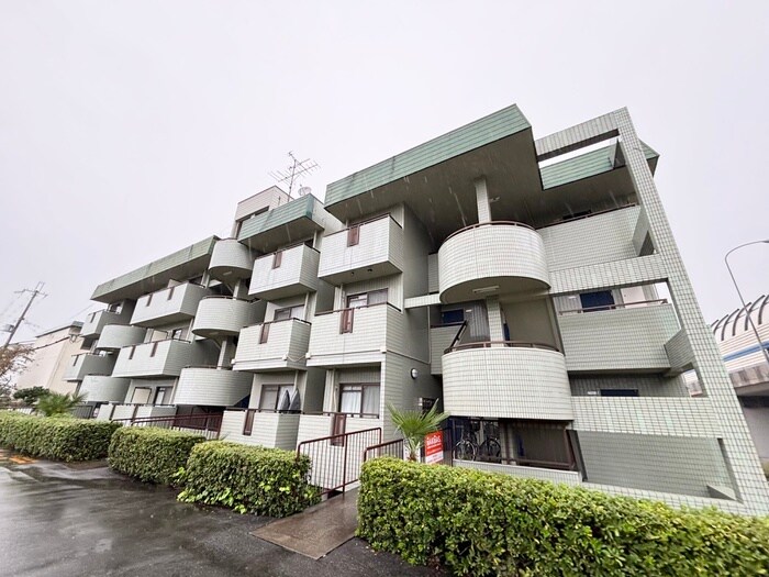 第９摂津グリーンハイツの物件外観写真