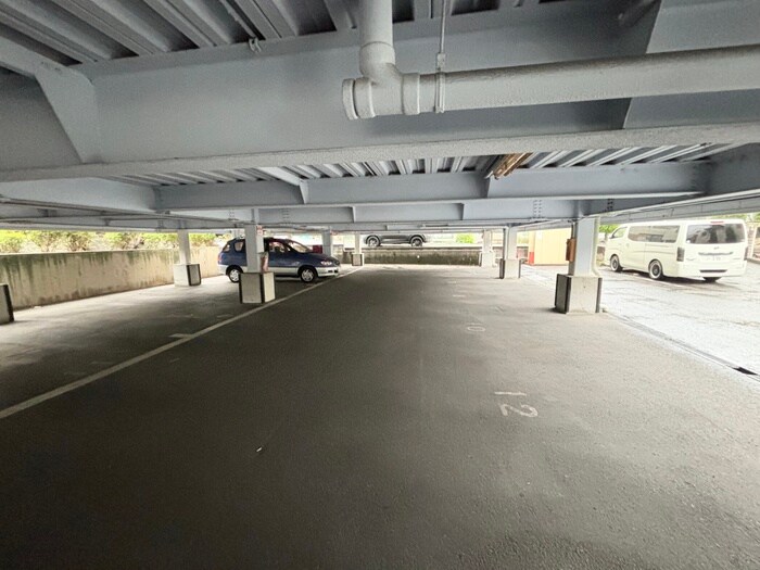 第９摂津グリーンハイツの物件外観写真