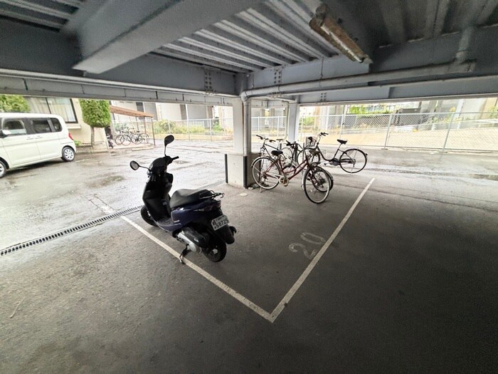 第９摂津グリーンハイツの物件外観写真