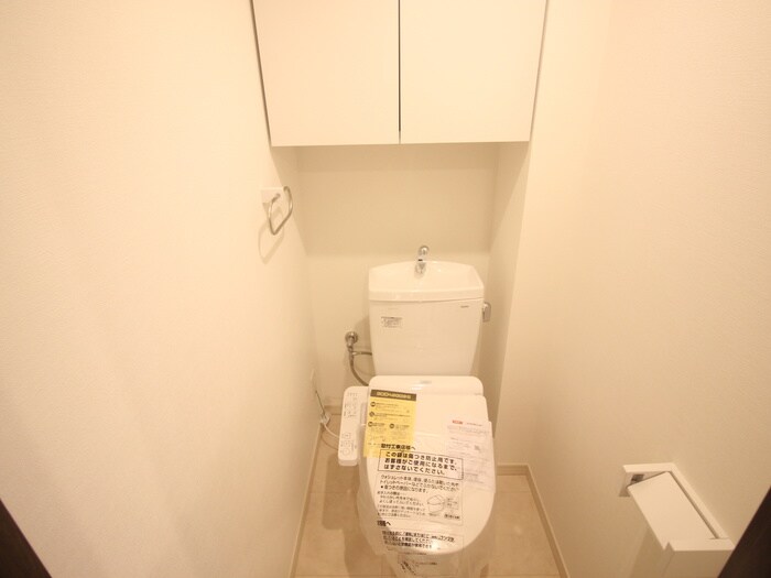 LANI TOYONAKA（ﾗﾆ　ﾄﾖﾅｶ）の物件内観写真