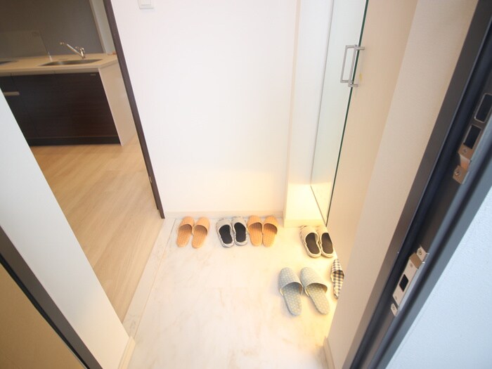 LANI TOYONAKA（ﾗﾆ　ﾄﾖﾅｶ）の物件内観写真