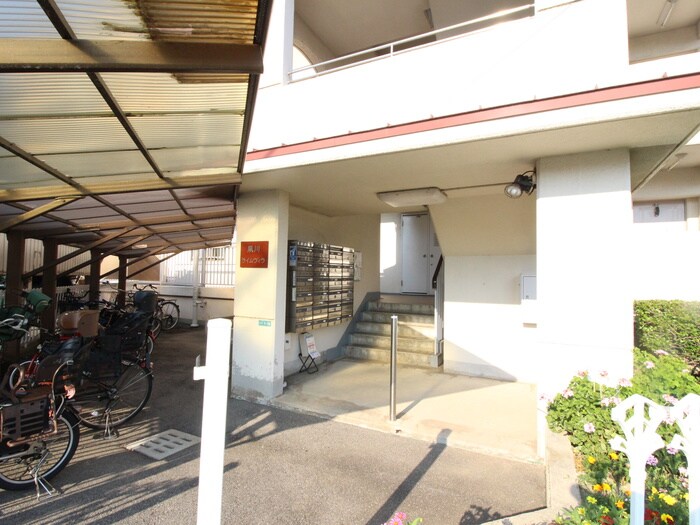 夙川ライムヴィラの物件外観写真