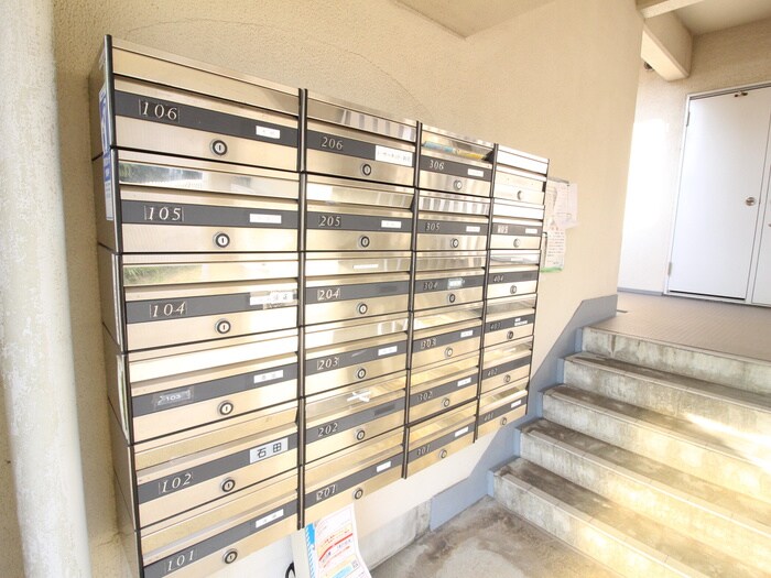 夙川ライムヴィラの物件外観写真