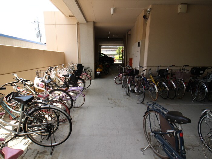 アビタシオン橋本1の物件外観写真