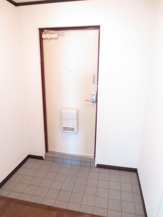 サンロ－ゼＭＩＹＡＴＡの物件内観写真