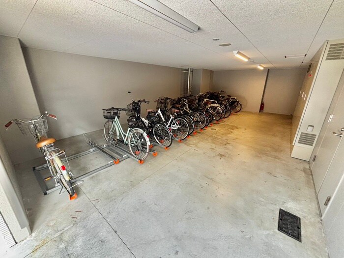 ｴｽﾘｰﾄﾞﾚｼﾞﾃﾞﾝｽ都島ﾃﾞｭｵの物件外観写真