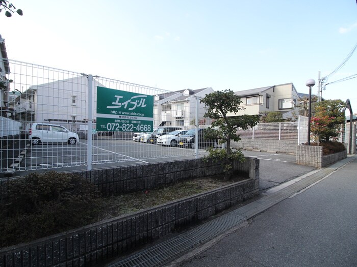 ゴ－ルドヴァレイタウンＡ棟の物件外観写真