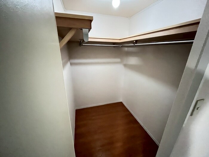 ゴ－ルドヴァレイタウンＡ棟の物件内観写真