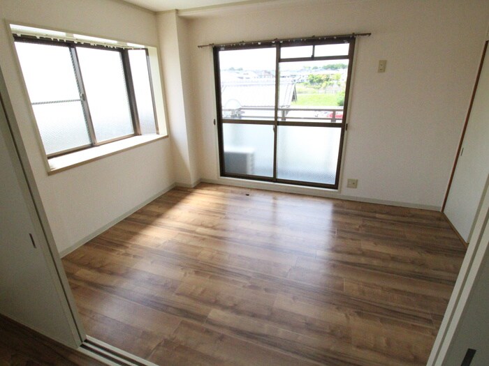 王谷マンションの物件内観写真