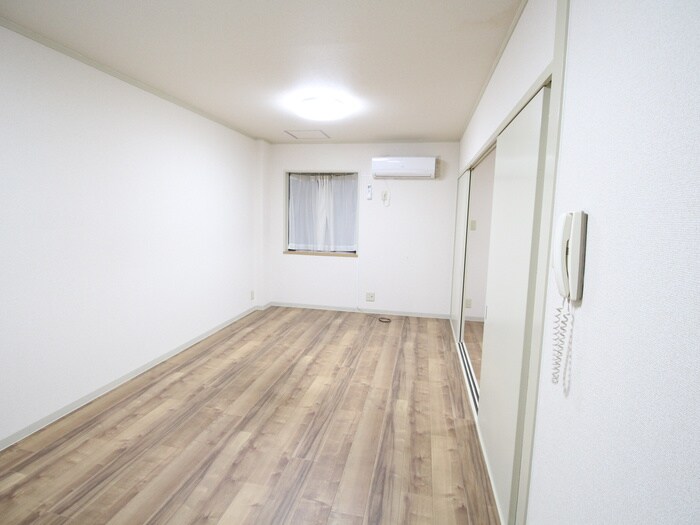 王谷マンションの物件内観写真