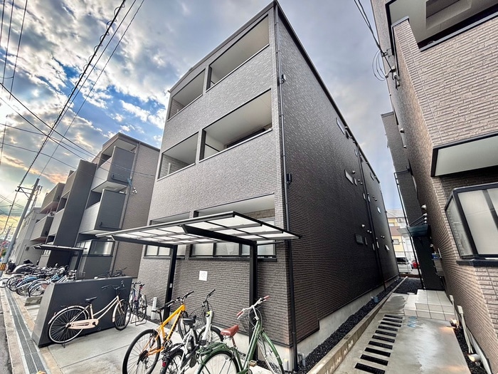 セレニティ池田B棟の物件外観写真