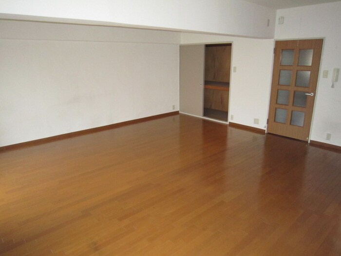 千里ハイツの物件内観写真