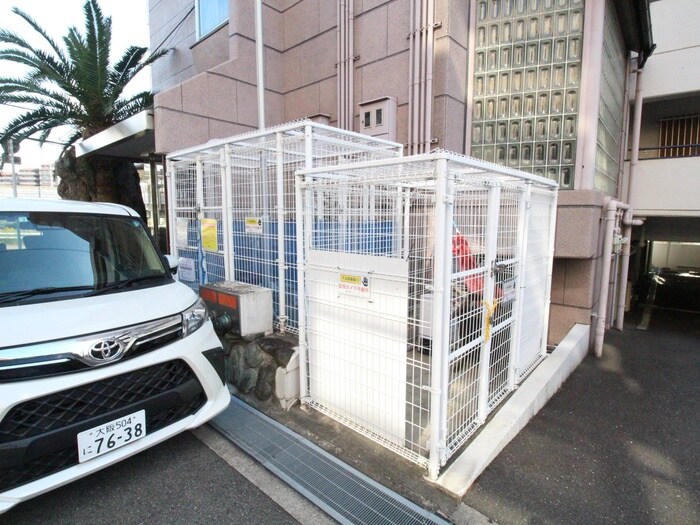 千里ハイツの物件外観写真