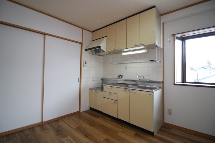 第2藤栄ハイツの物件内観写真