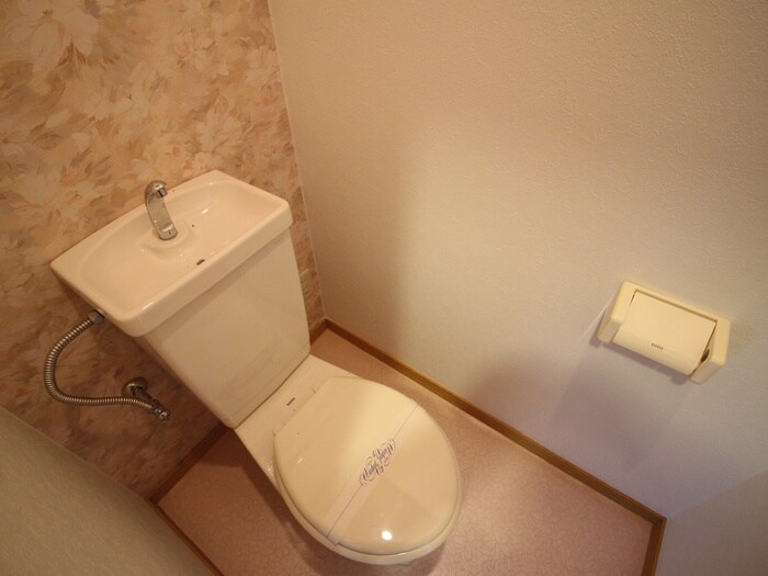 第2藤栄ハイツの物件内観写真