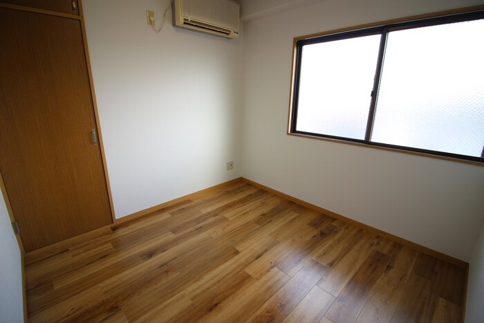 第2藤栄ハイツの物件内観写真