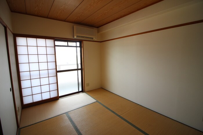 第2藤栄ハイツの物件内観写真