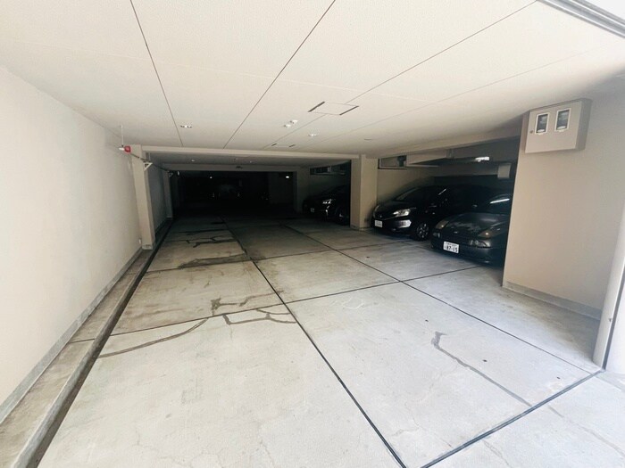 ロイヤルメゾン甲陽園Ⅱの物件外観写真