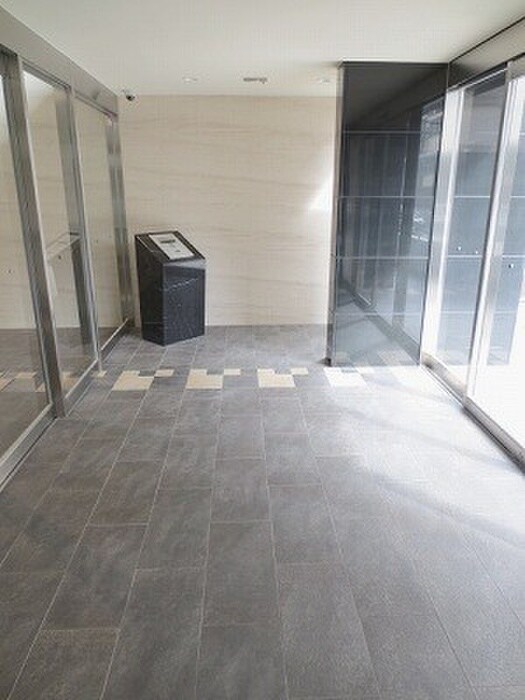 ｴｽﾃﾑﾌﾟﾗｻﾞ大手前ｴｳﾞｧｰｽ(503)の物件外観写真