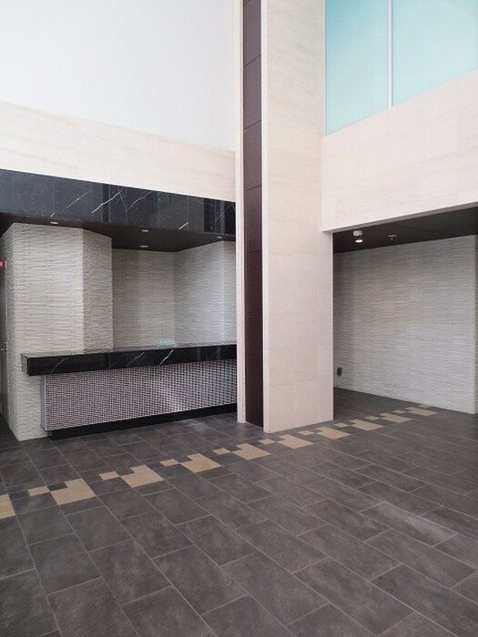 ｴｽﾃﾑﾌﾟﾗｻﾞ大手前ｴｳﾞｧｰｽ(503)の物件外観写真