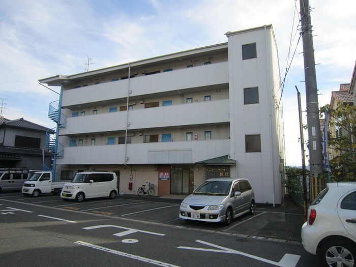 ハ－モニ－ライフ春日の物件外観写真