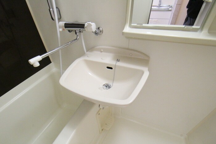 エバースクエア同心の物件内観写真