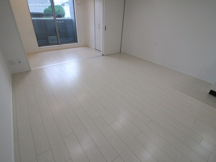 ラウレア浜寺の物件内観写真