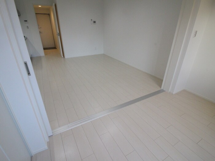 ラウレア浜寺の物件内観写真