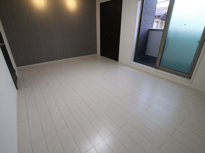 ラウレア浜寺の物件内観写真