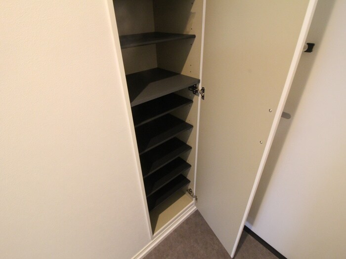 ラウレア浜寺の物件内観写真