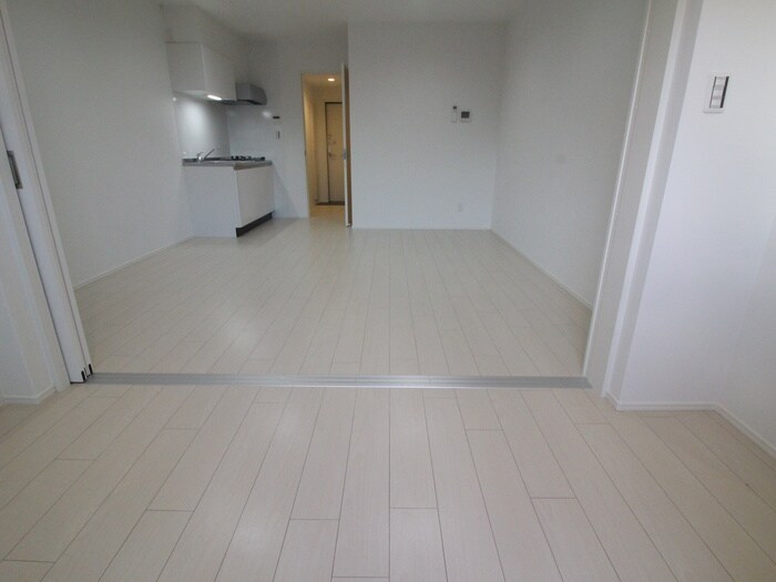 ラウレア浜寺の物件内観写真