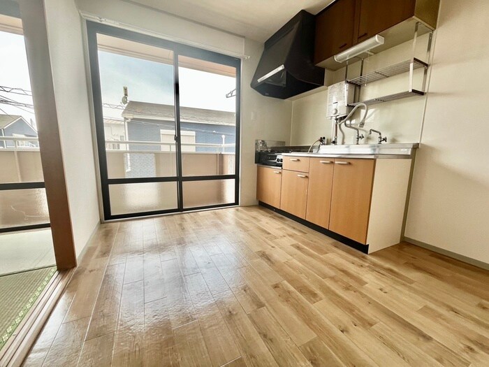 ラ・エスタシオンＡ棟の物件内観写真